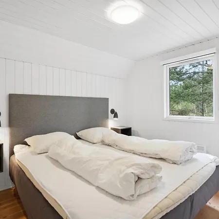 Holiday home Ginna Blavand
